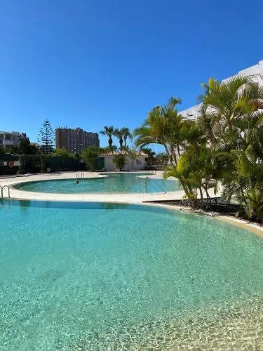 Luxury San Marino & Pool View