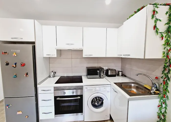 Luxury San Marino & Pool View לוס כריסטיאנוס