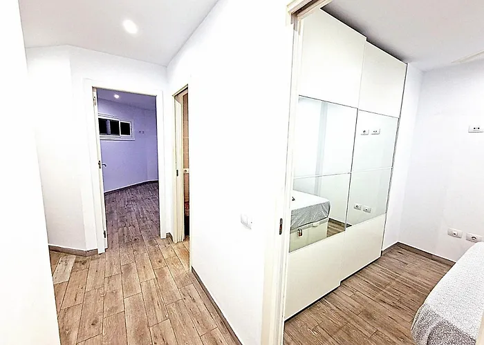 Vakantiehuis Luxury San Marino & Pool View