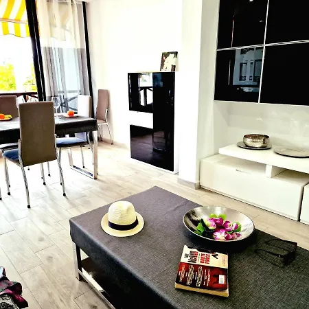 Ferienhaus Luxury San Marino & Pool View Los Cristianos (Tenerife)